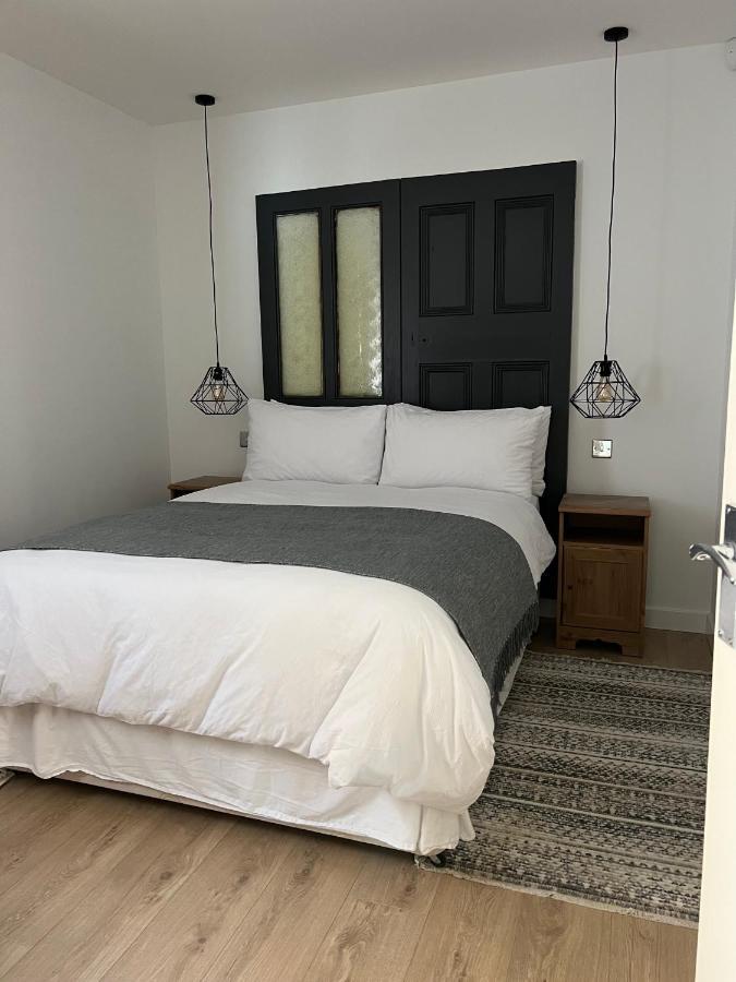 Sixty Four Apartment The Mumbles Luaran gambar
